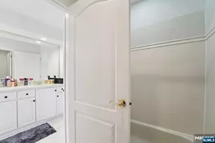 2 Harvest Ln, Washington Township, NJ 07853 - Photo 29