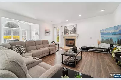 2 Harvest Lane, Washington Township, NJ 07853 - Photo 17