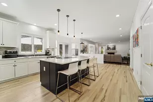 2 Harvest Ln, Washington Township, NJ 07853 - Photo 15