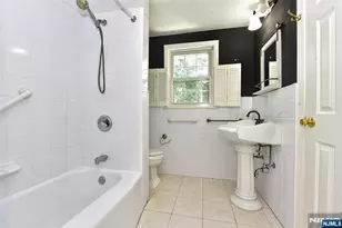 255 Park Ave, Allendale, NJ 07401 - Photo 17