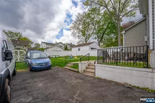 100 Washington Pl, Teaneck Township, NJ 07666 - Photo 19