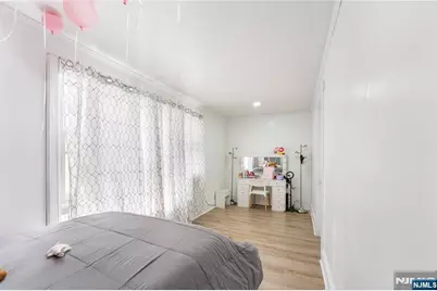 100 Washington Place, Teaneck Township, NJ 07666 - Photo 7
