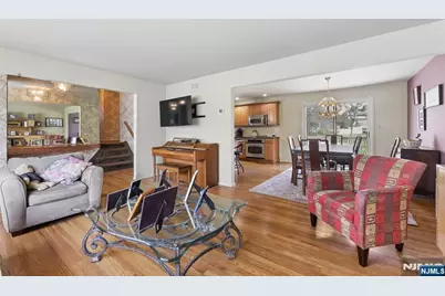 35 Robin Road, Wayne, NJ 07470 - Photo 9