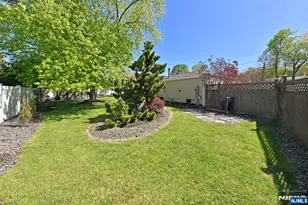 14 Emwood Dr, Emerson, NJ 07630 - Photo 19
