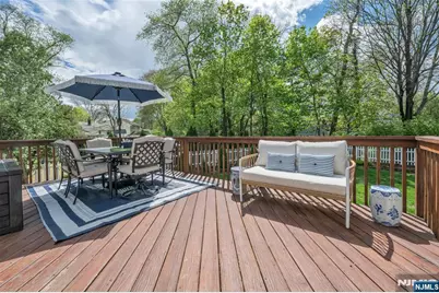 280 Eldon Court, Ridgewood, NJ 07450 - Photo 19
