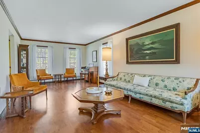 6 Fleming Court, Washington Township, NJ 07853 - Photo 5