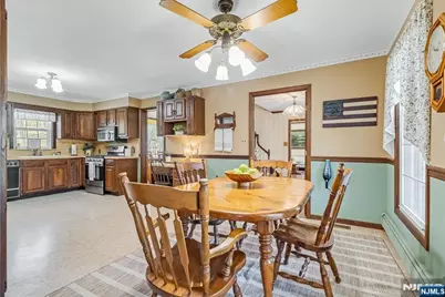 6 Fleming Court, Washington Township, NJ 07853 - Photo 11