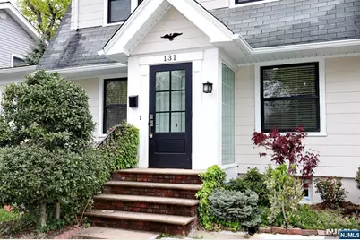 131 Highwood Avenue, Leonia, NJ 07605 - Photo 3