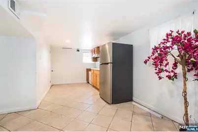 219 72nd Street, North Bergen, NJ 07047 - Photo 17