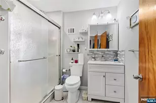 29 Gordon St, Ridgefield Park, NJ 07660 - Photo 21