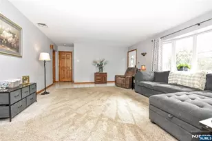 48 Maple Ave, Montville Township, NJ 07058 - Photo 3