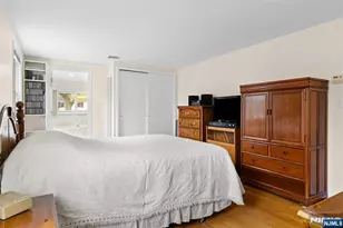276 Concord Dr, River Edge, NJ 07661 - Photo 25