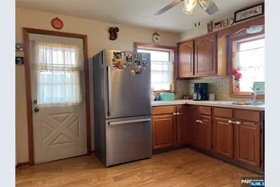 71 May Street, Belleville, NJ 07109 - Photo 15