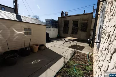 226 Webster Avenue, Jersey City, NJ 07307 - Photo 37