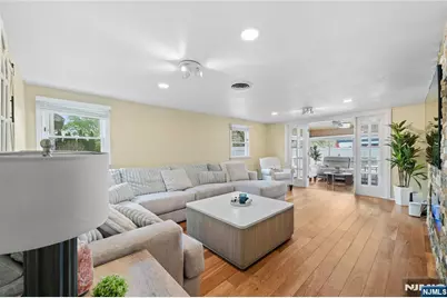 425 Victor Street, Saddle Brook Township, NJ 07663 - Photo 9