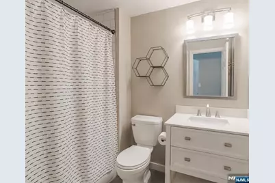 138 Summit Avenue, New Milford, NJ 07646 - Photo 17