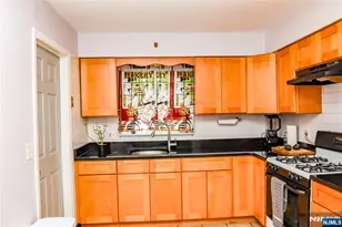 77 Morrell Pl, Garfield, NJ 07026 - Photo 11