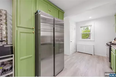 384 Woods Road, Teaneck Township, NJ 07666 - Photo 3