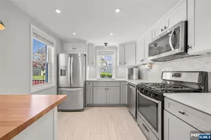 51 New Jersey Ave, Bergenfield, NJ 07621 - Photo 9
