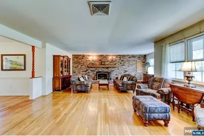 35 Payson Road, Pequannock Township, NJ 07440 - Photo 5