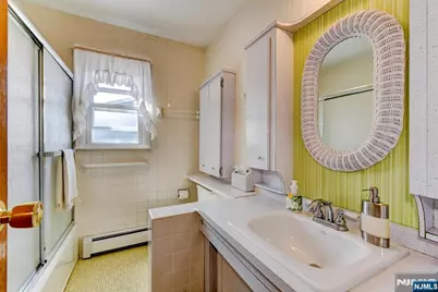 35 Payson Road, Pequannock Township, NJ 07440 - Photo 29