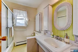 35 Payson Rd, Pequannock Township, NJ 07440 - Photo 29
