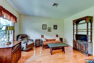 35 Payson Rd, Pequannock Township, NJ 07440 - Photo 19