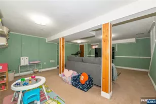 1092 Robin Rd, Hillsborough Township, NJ 08844 - Photo 39