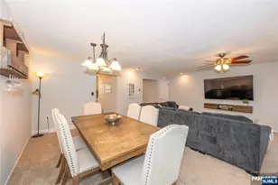 1092 Robin Rd, Hillsborough Township, NJ 08844 - Photo 9