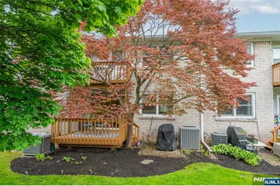 1092 Robin Road, Hillsborough Township, NJ 08844 - Photo 41