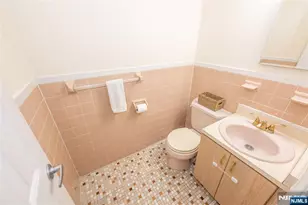 1092 Robin Rd, Hillsborough Township, NJ 08844 - Photo 27