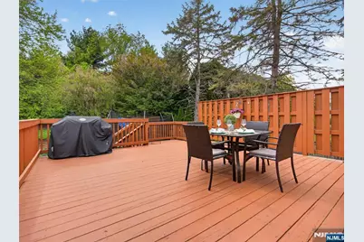 307 E Crescent Avenue, Ramsey, NJ 07446 - Photo 9