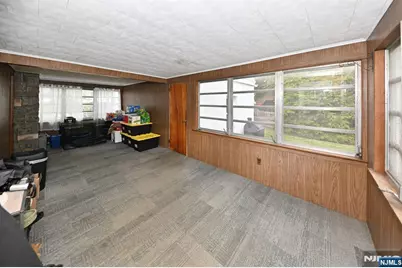 115 Center Street, Pompton Lakes, NJ 07442 - Photo 9