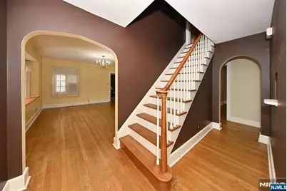 115 Center Street, Pompton Lakes, NJ 07442 - Photo 3