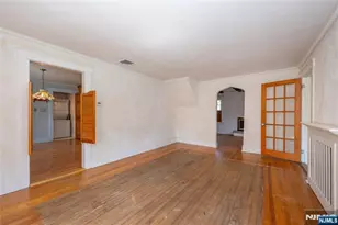 41 Center St, Midland Park, NJ 07432 - Photo 7