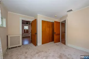 41 Center St, Midland Park, NJ 07432 - Photo 23