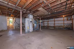 41 Center St, Midland Park, NJ 07432 - Photo 47