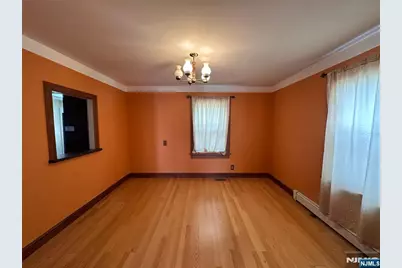 276 Madison Avenue, Clifton, NJ 07011 - Photo 11
