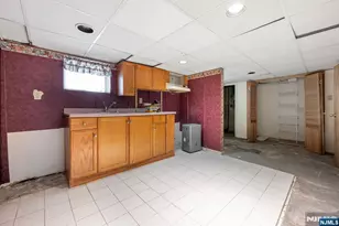 20 Catherine Ave, Saddle Brook Township, NJ 07663 - Photo 23