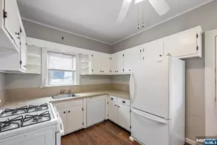 20 Catherine Ave, Saddle Brook Township, NJ 07663 - Photo 13