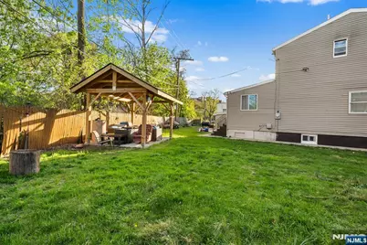 48 Lake Street, East Orange, NJ 07017 - Photo 39
