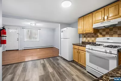 48 Lake Street, East Orange, NJ 07017 - Photo 27