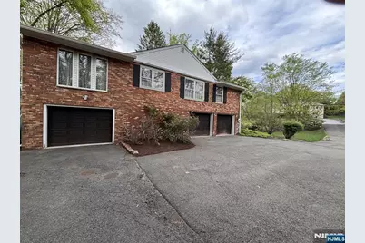 1138 High Mountain Road, Franklin Lakes, NJ 07417 - Photo 3