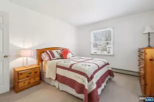 30 Lincoln Pl, Waldwick, NJ 07463 - Photo 31