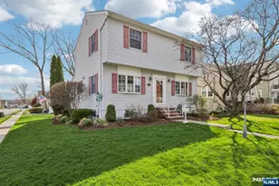 30 Lincoln Pl, Waldwick, NJ 07463 - Photo 3
