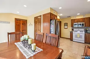 30 Lincoln Pl, Waldwick, NJ 07463 - Photo 13