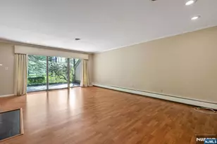 400C Bromley Pl 4003, Wyckoff Township, NJ 07481 - Photo 5