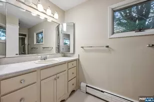 400C Bromley Pl 4003, Wyckoff Township, NJ 07481 - Photo 23