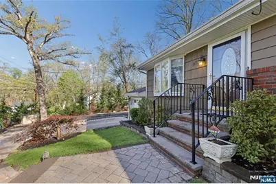 97 Ramapo Hills Boulevard, Oakland, NJ 07436 - Photo 3