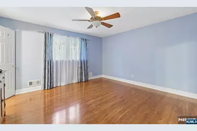 97 Ramapo Hills Boulevard, Oakland, NJ 07436 - Photo 15